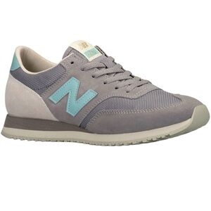New Balance 620 classic 70’s lace up women’s sneakers sz 10 gray aqua